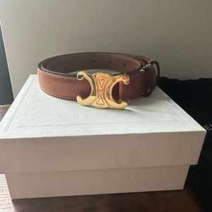 CELINE BELT MEDIUM TRIOMPHE BELT IN NATURAL CALFSKIN
TAN SIZE 90